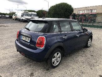 Mini Mini COOPER 1.5 D picture 2