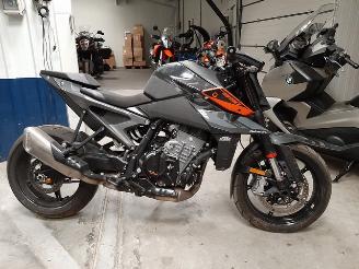 škoda motocykly KTM 990 Super Duke  2024/1