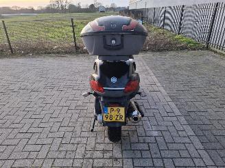 Piaggio MP3 400  picture 3