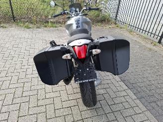 BMW R 1200 r1200r picture 6