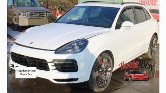 Coche siniestrado Porsche Cayenne Cayenne III (9YA), SUV, 2017 2.9 Biturbo V6 24V S 2018/1