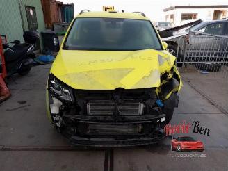 Vrakbiler auto Volkswagen Touran Touran (1T3), MPV, 2010 / 2015 2.0 TDI 16V 140 2015/5