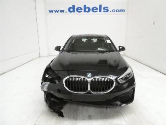 uszkodzony samochody osobowe BMW 1-serie 1.5I 2023/5
