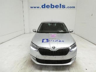 Coche accidentado Skoda Fabia 1.0 2021/6