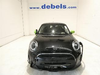 damaged passenger cars Mini Cooper 1.5 2022/11
