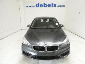 skadebil auto BMW 2-serie 1.5D  216D 2017/9
