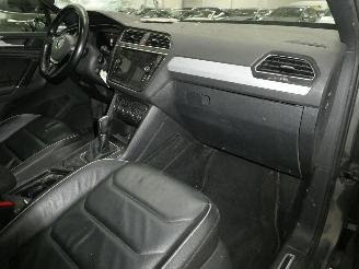 Volkswagen Tiguan HIGHLINE picture 15
