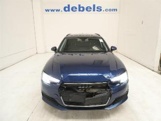 Schadeauto Audi A4 2.0D 2017/4