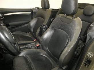 Mini Cooper 1.5 DCOOPER D CABRIO picture 14