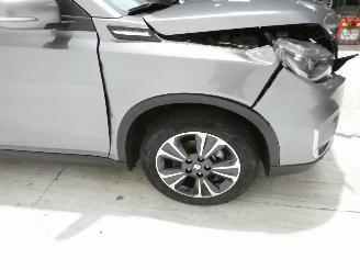 Suzuki Vitara  picture 11