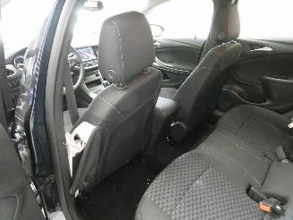 Opel Astra 1.6D picture 16