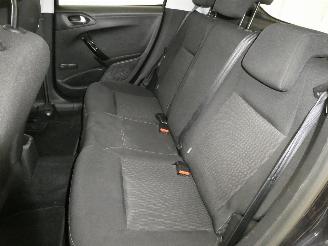 Peugeot 208 II picture 18