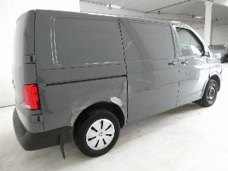 Volkswagen Transporter 2.0D T6 BESTELWAGEN picture 9