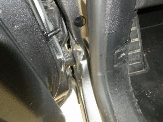 Ford Kuga TITANIUM 2.5I picture 6