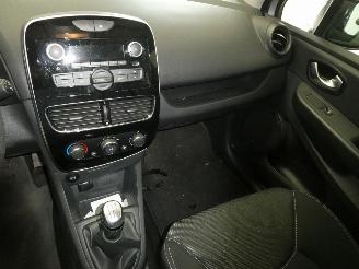 Renault Clio IV GRANDTOUR CO picture 14