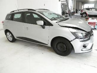 Renault Clio IV GRANDTOUR CO picture 11