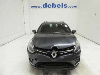 krockskadad bil auto Renault Clio IV GRANDTOUR ZE 2017/7