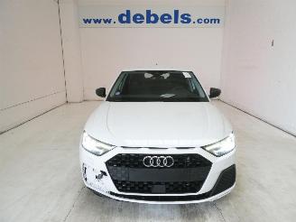 damaged passenger cars Audi A1  2019/9