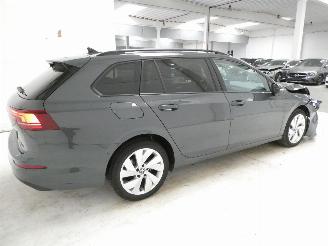 Volkswagen Golf 2.0D  LIFE picture 6