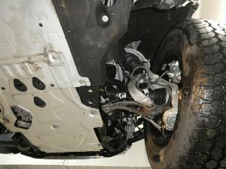 Land Rover Defender  picture 19