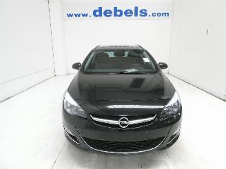 damaged passenger cars Opel Astra 1.6D  COSMO 2015/3