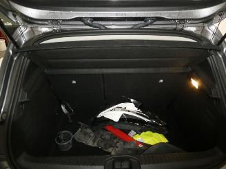 Renault Clio EVOLUTION 1.0 TCE picture 17