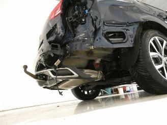 Volkswagen Passat GTE picture 9