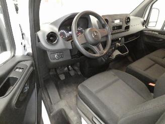 Mercedes Sprinter 14M3 picture 16