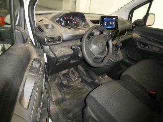 Peugeot Partner 1.5D  PREMIUM picture 14