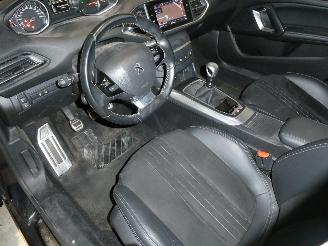 Peugeot 308 II GT LINE picture 13