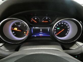 Opel Insignia 1.6D EDITION picture 21