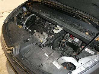 Citroën C4 PICASSO II FEEL picture 23