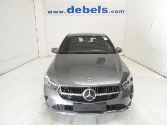 krockskadad bil auto Mercedes B-klasse  2024/10