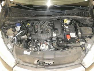 Peugeot 208 LIKE picture 22