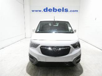 Coche accidentado Opel Combo  2020/6