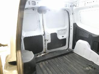 Ford Transit COURIER TREN picture 29