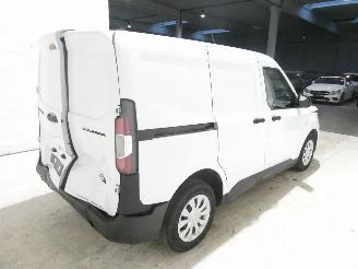 Ford Transit COURIER TREN picture 17