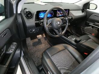 Mercedes B-klasse 1.5D  180D picture 12