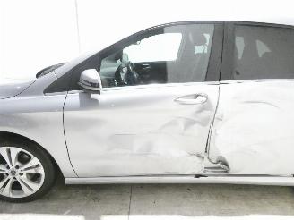 Mercedes B-klasse 1.5D 180 CDI/B picture 4