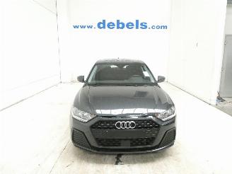 krockskadad bil auto Audi A1 SPORTBACK 2023/5