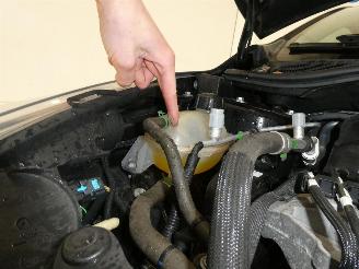 Renault Clio IV GRANDTOUR picture 13