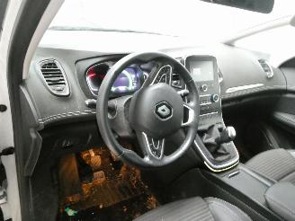 Renault Scenic IV INTENS picture 28