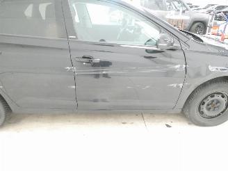 Volkswagen Polo UNITED picture 11