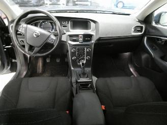 Volvo V-40 2.0D V 40 picture 22