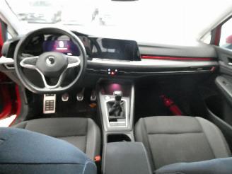 Volkswagen Golf ACTIVE picture 15