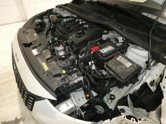 Peugeot 208 II ACTIVE picture 17