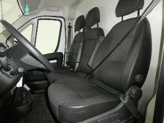 Peugeot Boxer 2.2 D picture 18