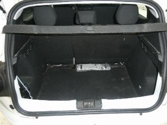 Dacia Sandero III ESSENTIA picture 19