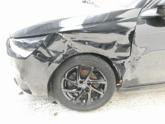 Opel Corsa ELEGANCE picture 5