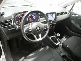 Renault Clio 1.0 TCE picture 13